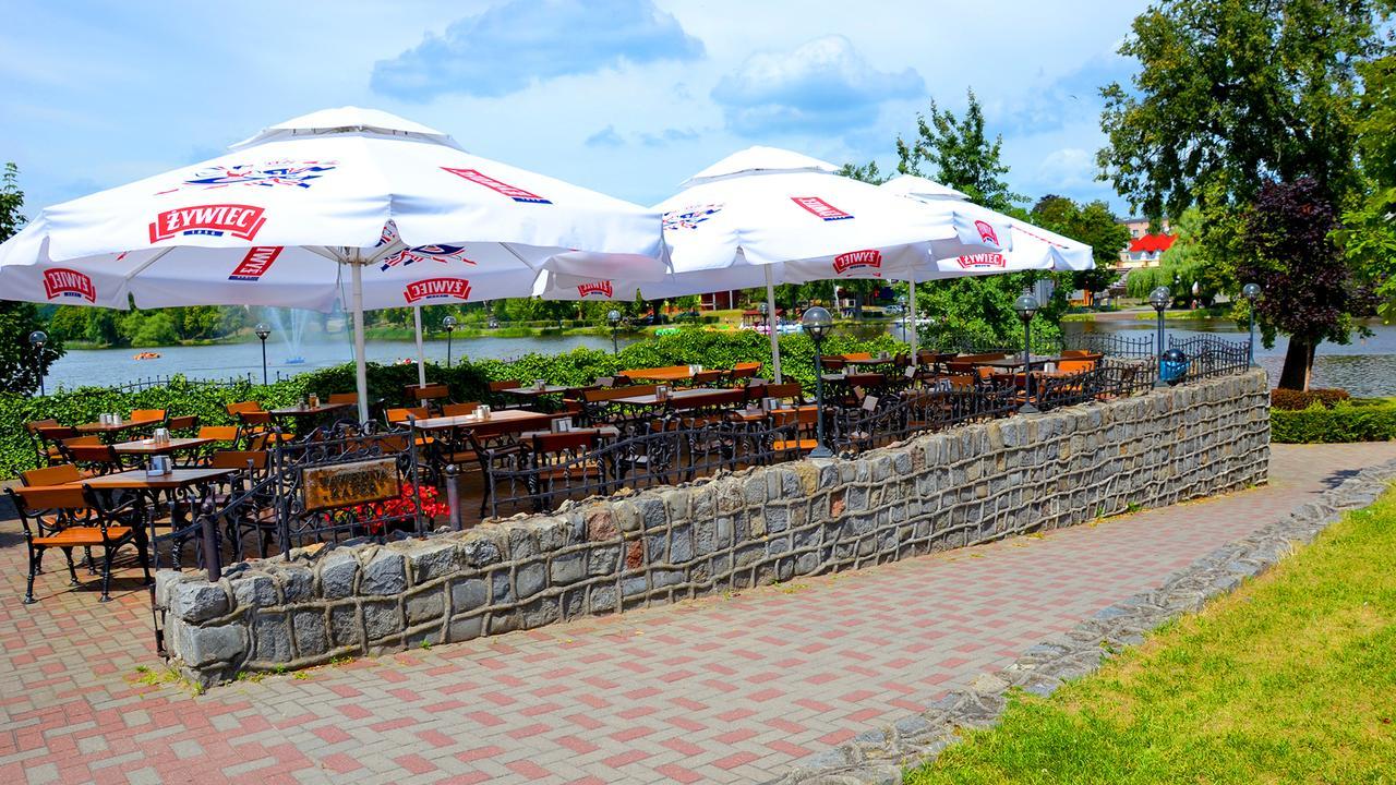 Tawerna Kaper Hotel Iława Exterior foto