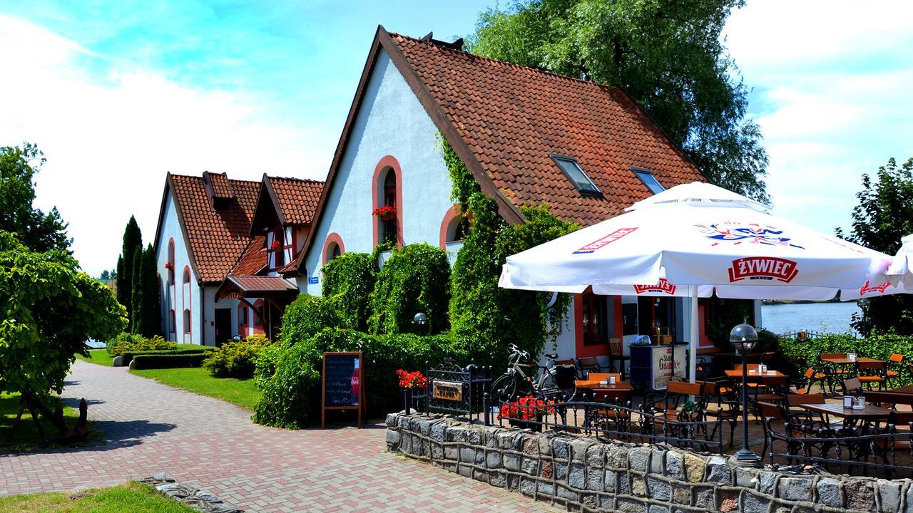 Tawerna Kaper Hotel Iława Exterior foto