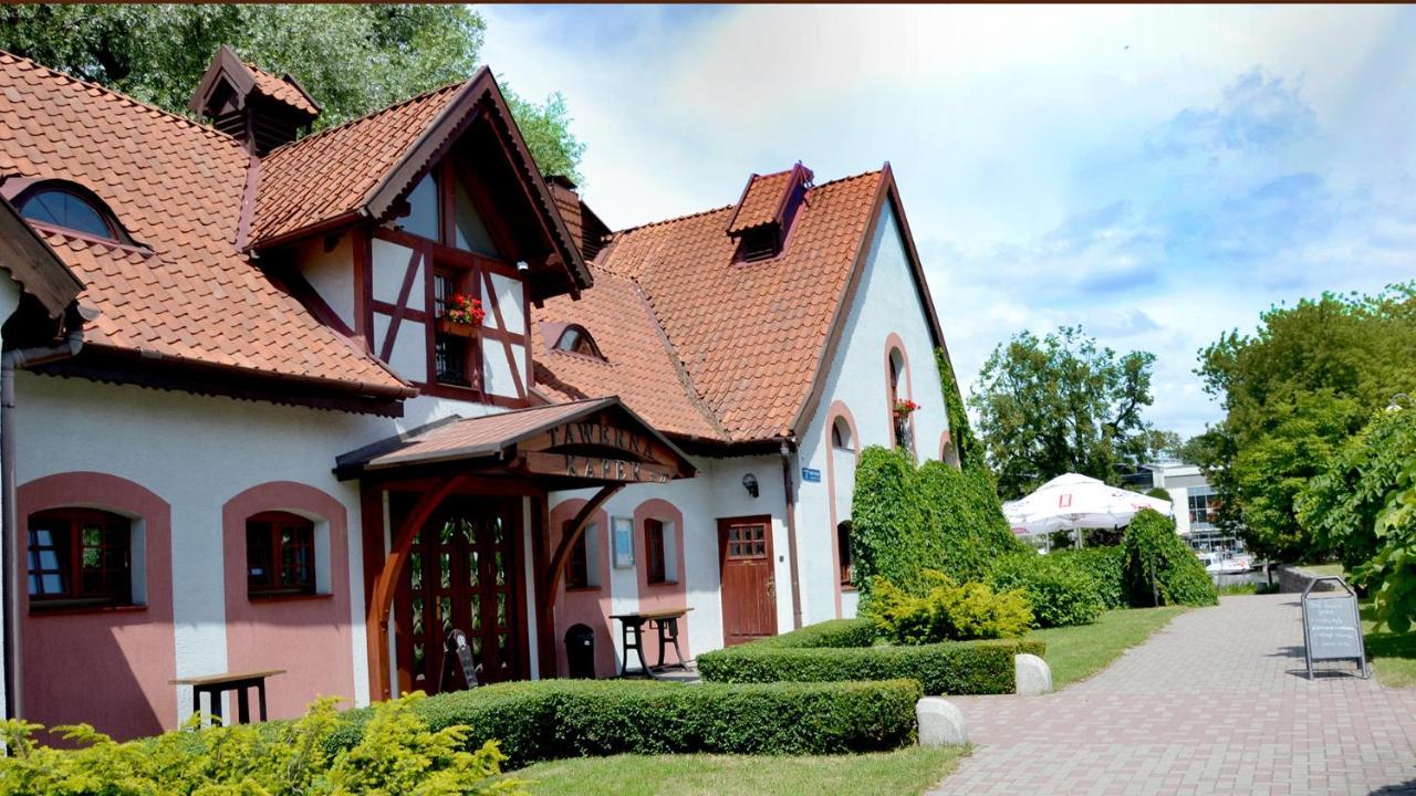 Tawerna Kaper Hotel Iława Exterior foto